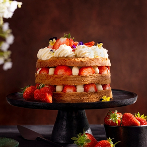 Recipe strawberry cake with Lambada strawberries